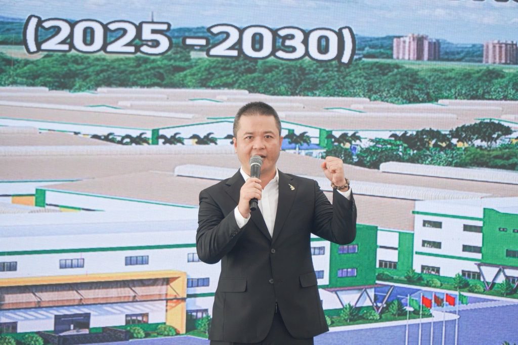 Ông Trần Văn Sơn, Chủ tịch HĐQT Công ty Cổ phần Tập đoàn Gia Bảo phát biểu